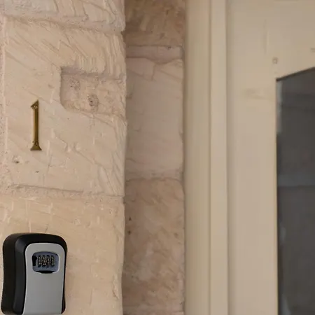 Dimora Barocca Luxury Suites Lecce Exterior photo