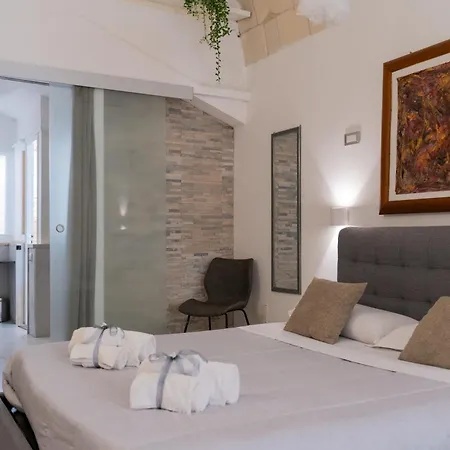 Dimora Barocca Luxury Suites Lecce Exterior photo