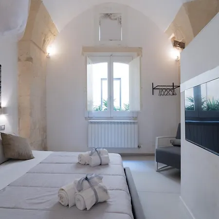 Dimora Barocca Luxury Suites Lecce Exterior photo
